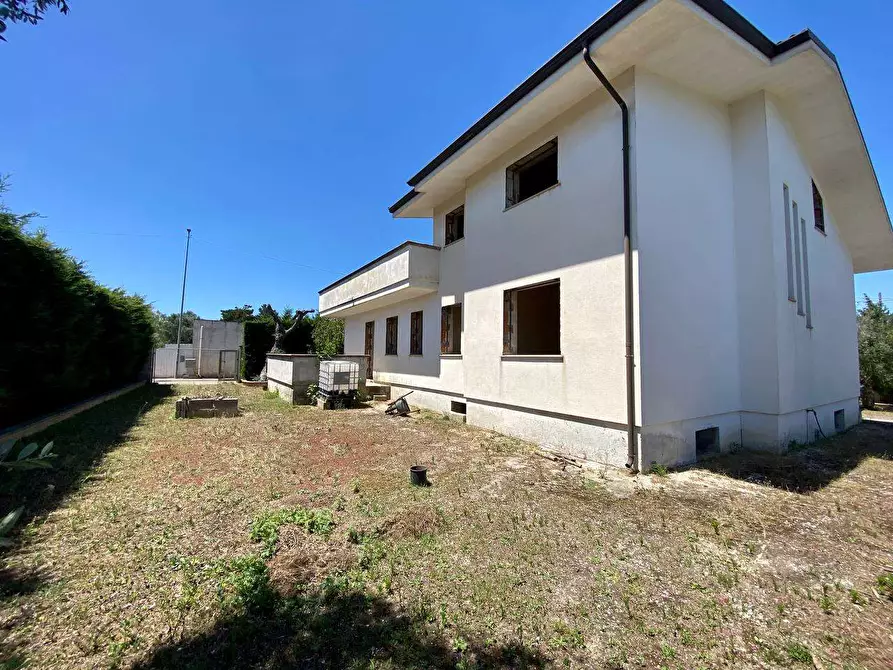 Immagine 6 di Villa in vendita  a Ruffano