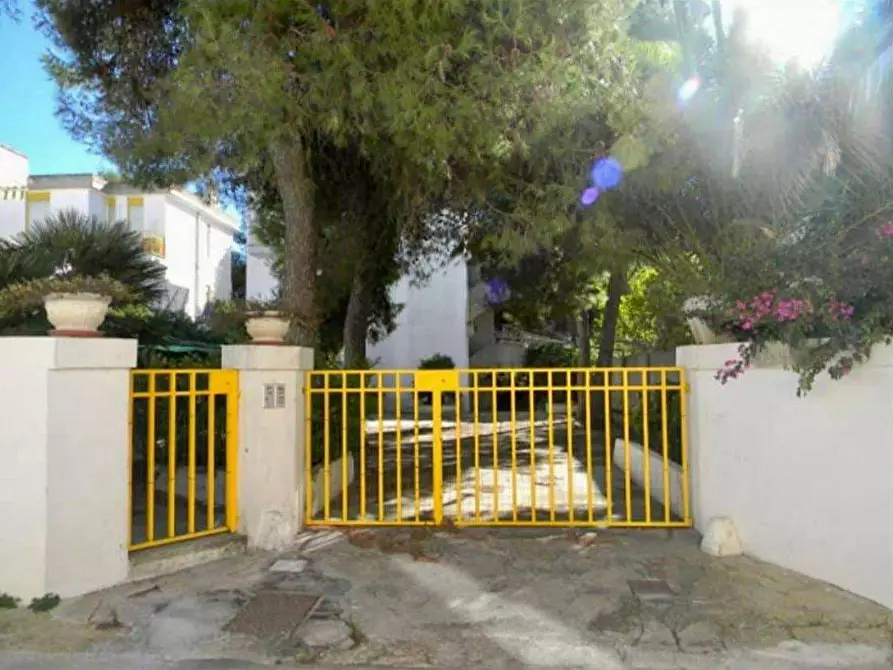 Immagine 1 di Appartamento in vendita  a Castrignano Del Capo