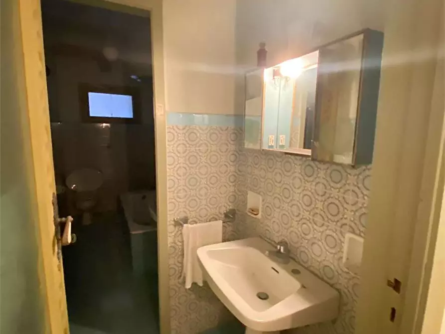 Immagine 14 di Casa indipendente in vendita  in via de santis  5 a Casarano