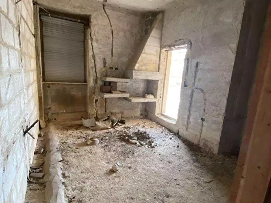 Immagine 12 di Appartamento in vendita  in Via Amalfi 5 a Casarano