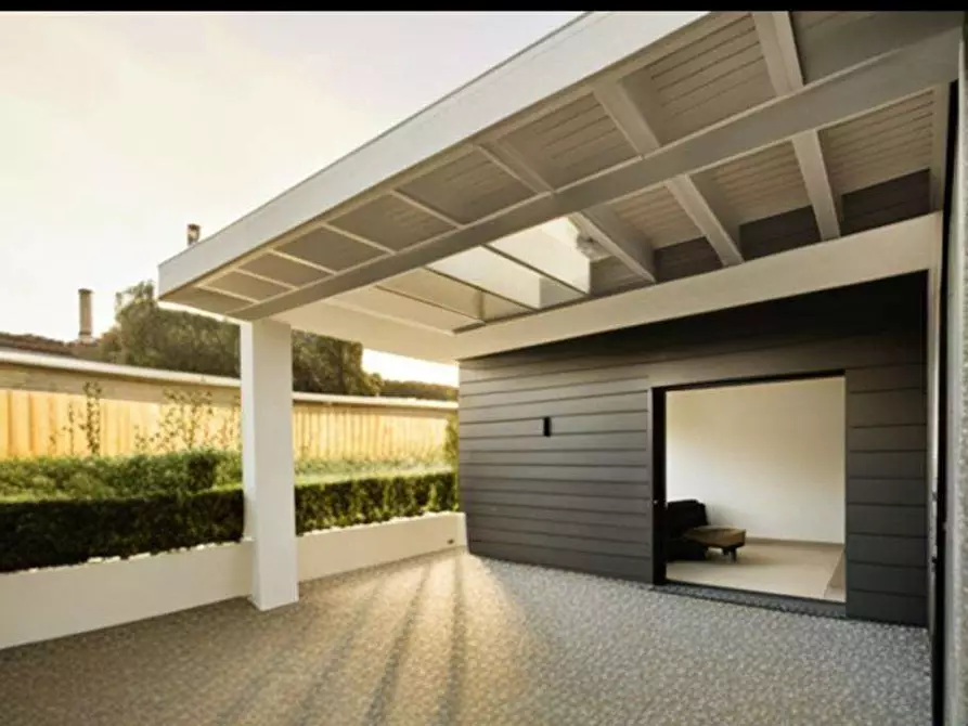 Immagine 5 di Appartamento in vendita  in Via Amalfi 5 a Casarano