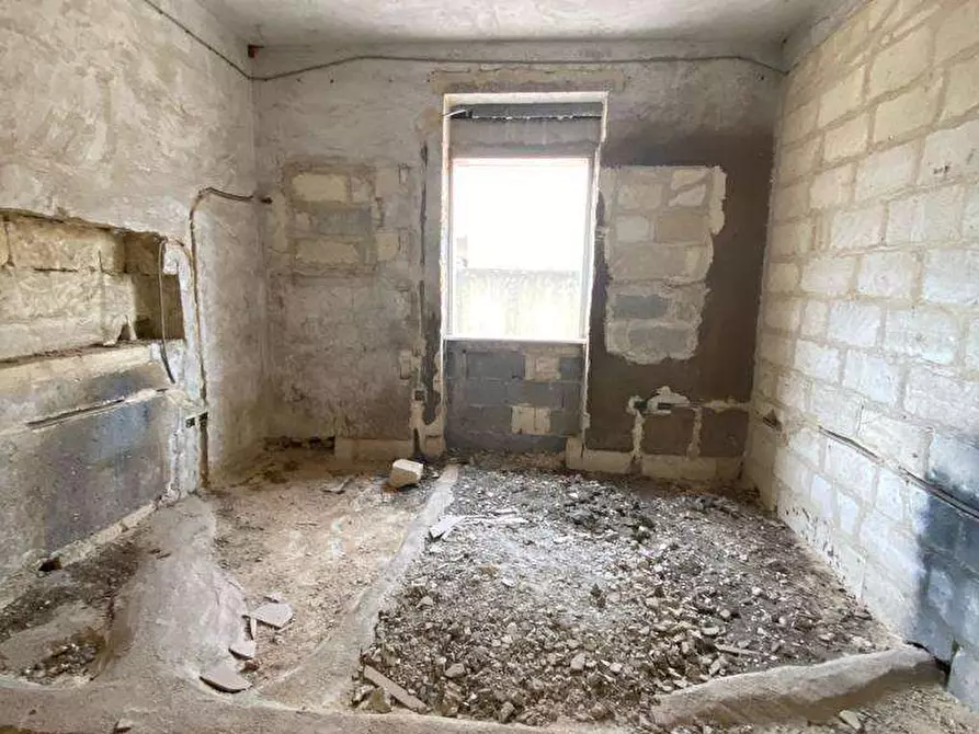 Immagine 11 di Appartamento in vendita  in Via Amalfi 5 a Casarano