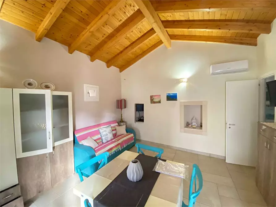 Immagine 2 di Casa indipendente in vendita  in Torre Paduli a Ruffano