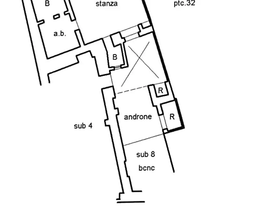 Immagine 30 di Stabile in vendita  in via Raeli  29 a Tricase