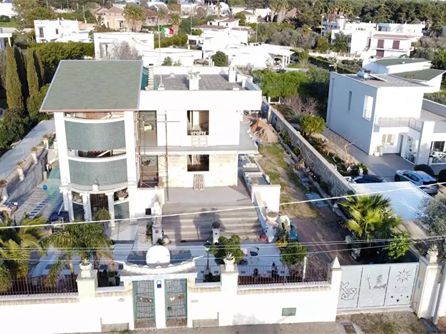 Immagine 8 di Villa in vendita  in via sardegna a Matino