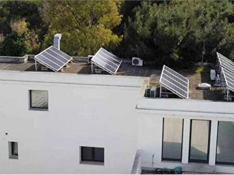 Immagine 15 di Ufficio in affitto  in via nardò 20 a Casarano