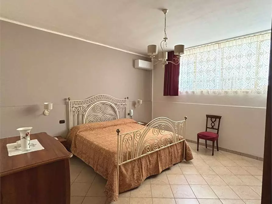 Immagine 3 di Appartamento in vendita  in via cuoco a Casarano