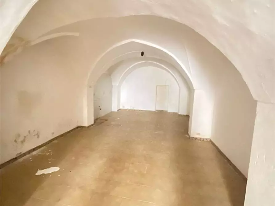 Immagine 8 di Stabile in vendita  in Via bortone 10 a Ruffano