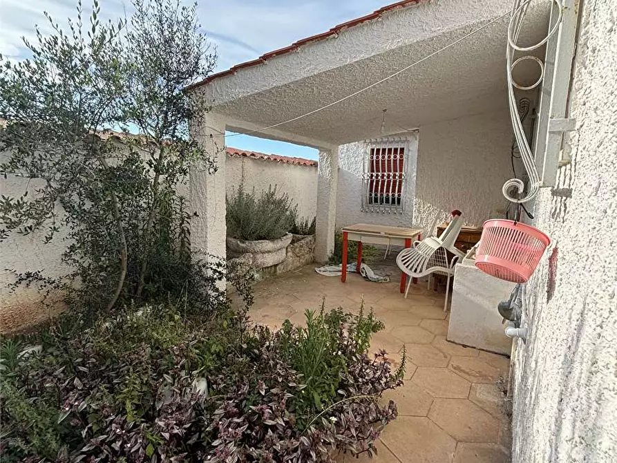 Immagine 4 di Casa indipendente in vendita  in Via arma di taggia a Lecce