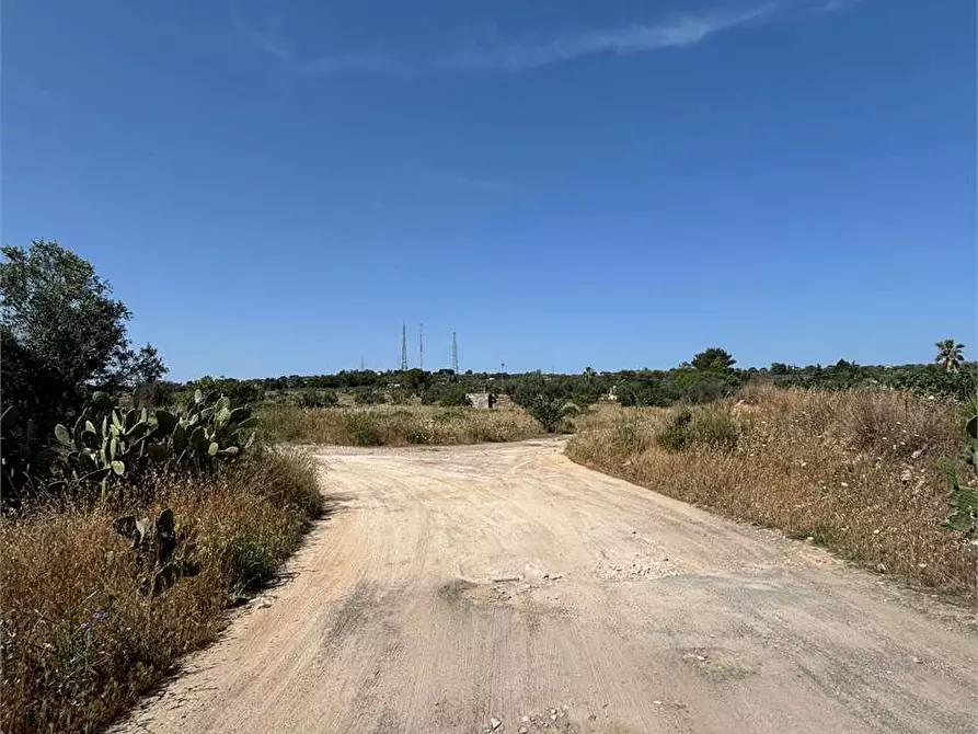 Immagine 11 di Terreno edificabile in vendita  in Via Kennedy  a Collepasso