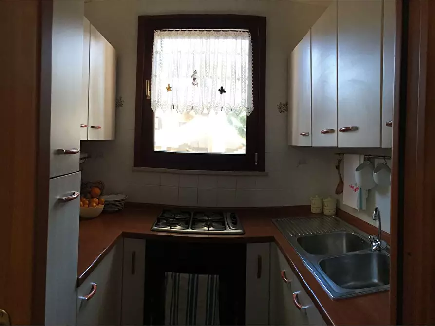 Immagine 10 di Villetta a schiera in vendita  in via 8 marzo 7 a Gallipoli