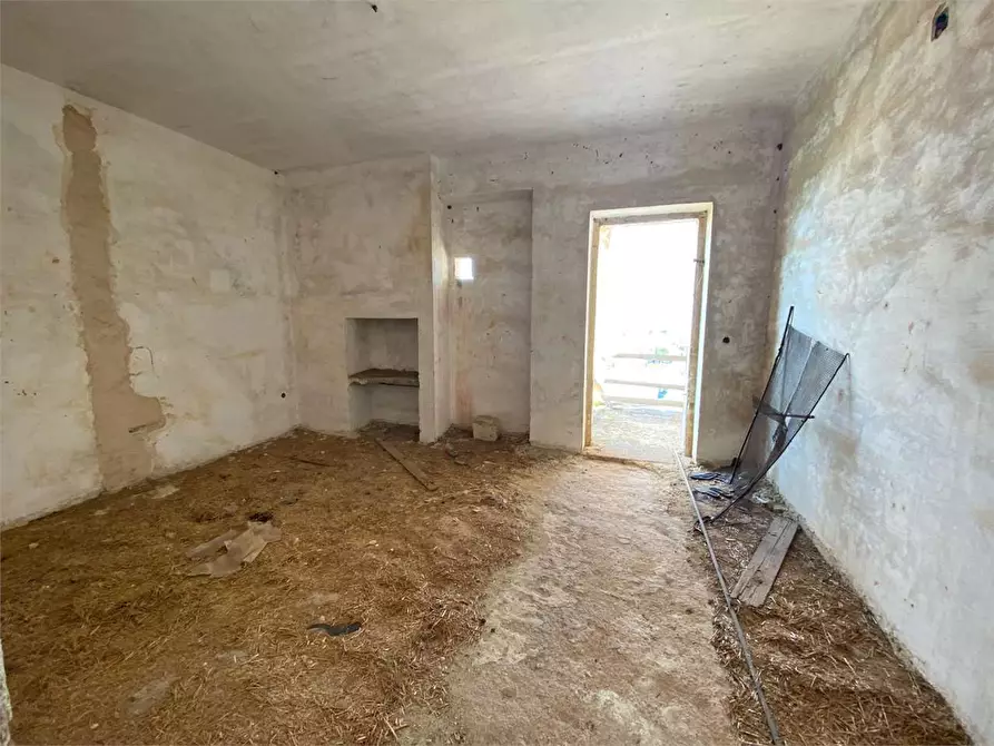 Immagine 4 di Casa indipendente in vendita  in via amatore sciesa a Casarano