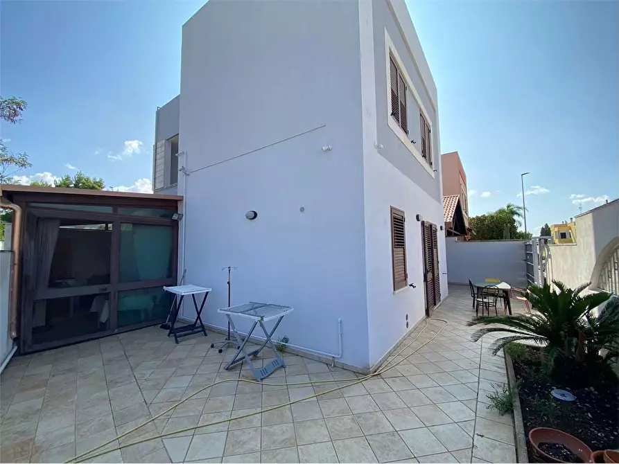 Immagine 8 di Villa in vendita  in via S'antelia 1 a Casarano