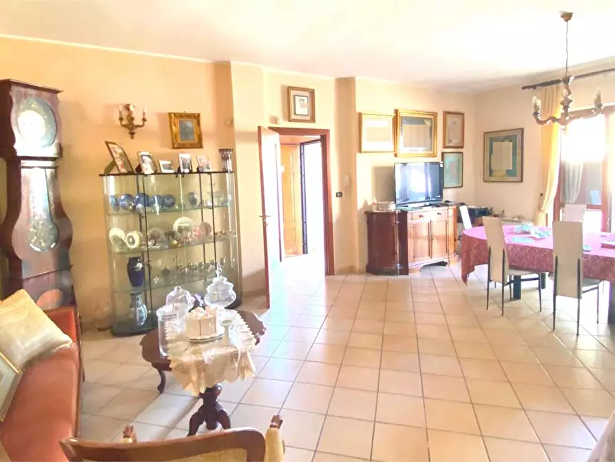 Immagine 11 di Villa in vendita  in via S'antelia 1 a Casarano