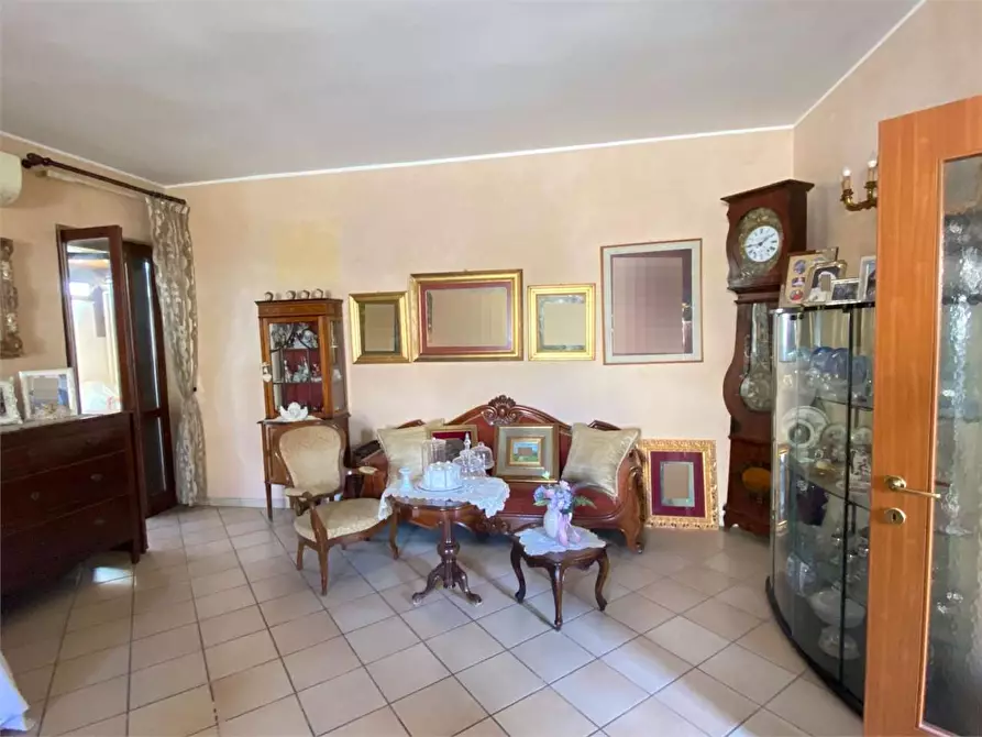 Immagine 12 di Villa in vendita  in via S'antelia 1 a Casarano