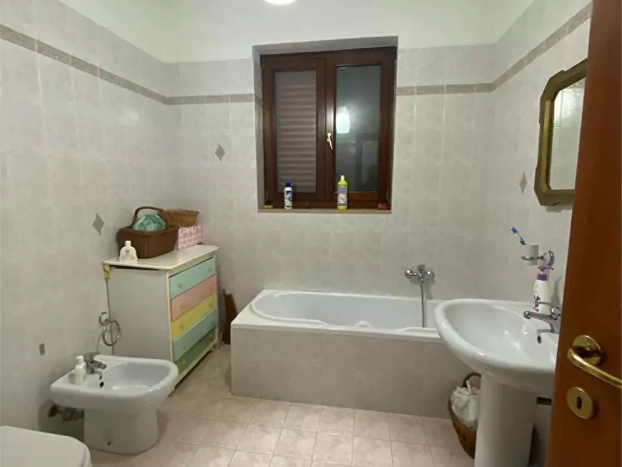 Immagine 22 di Villa in vendita  in via S'antelia 1 a Casarano