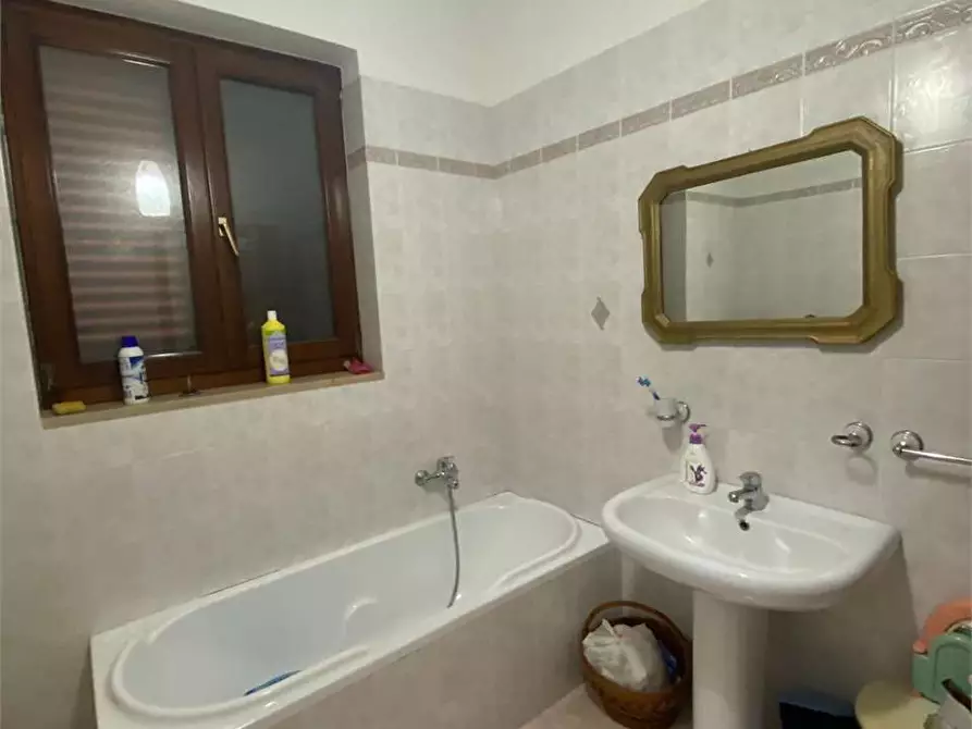 Immagine 23 di Villa in vendita  in via S'antelia 1 a Casarano