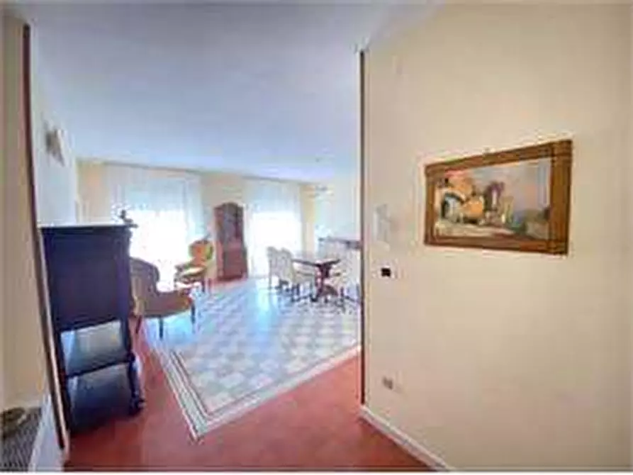 Immagine 2 di Appartamento in vendita  in via ubaldo d'astore a Casarano