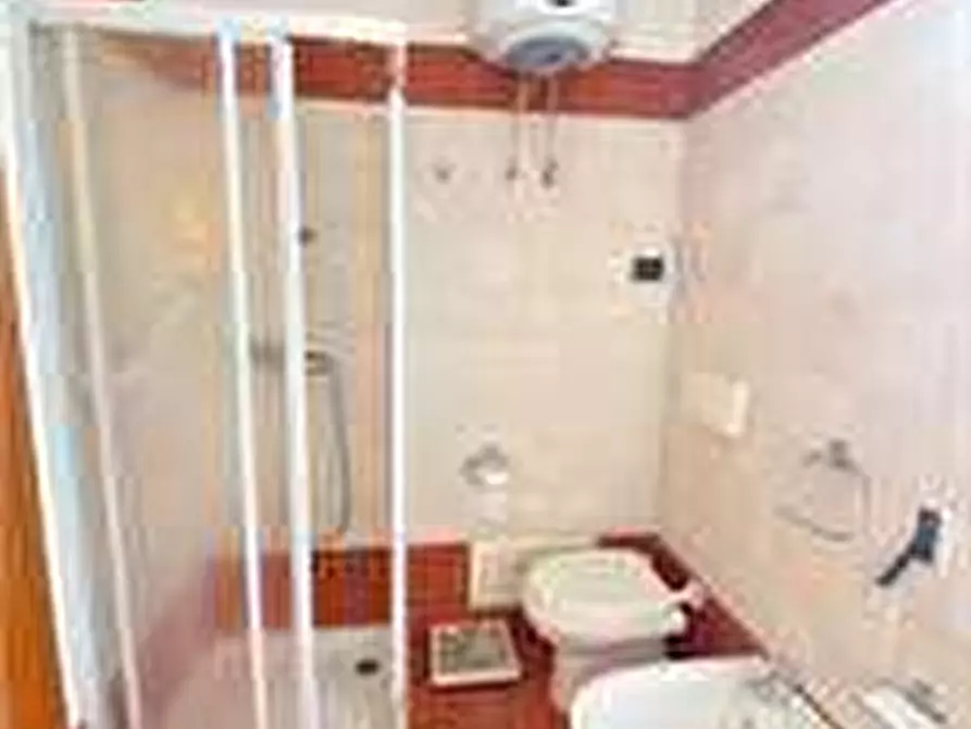 Immagine 7 di Appartamento in vendita  in via ubaldo d'astore a Casarano