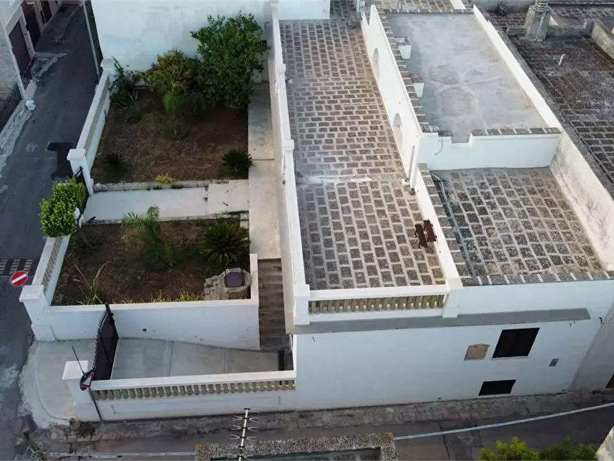 Immagine 8 di Villa in vendita  in via Manzoni  8 a Taurisano