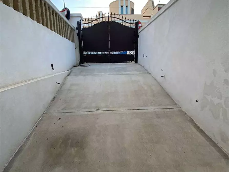 Immagine 37 di Villa in vendita  in via Manzoni  8 a Taurisano