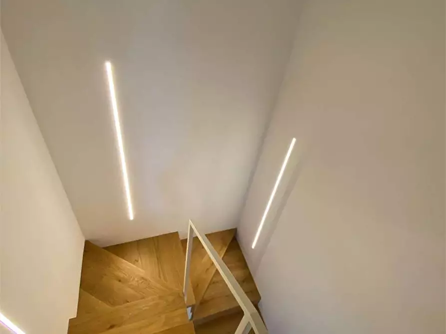 Immagine 23 di Villetta a schiera in vendita  in via Marconi  23 a Surano