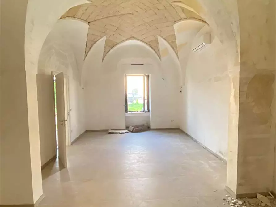 Immagine 10 di Villa in vendita  in torre paduli a Ruffano