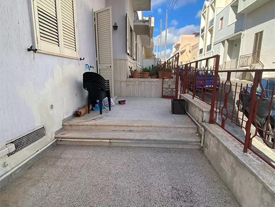 Immagine 16 di Casa bifamiliare in vendita  in via bologna a Casarano