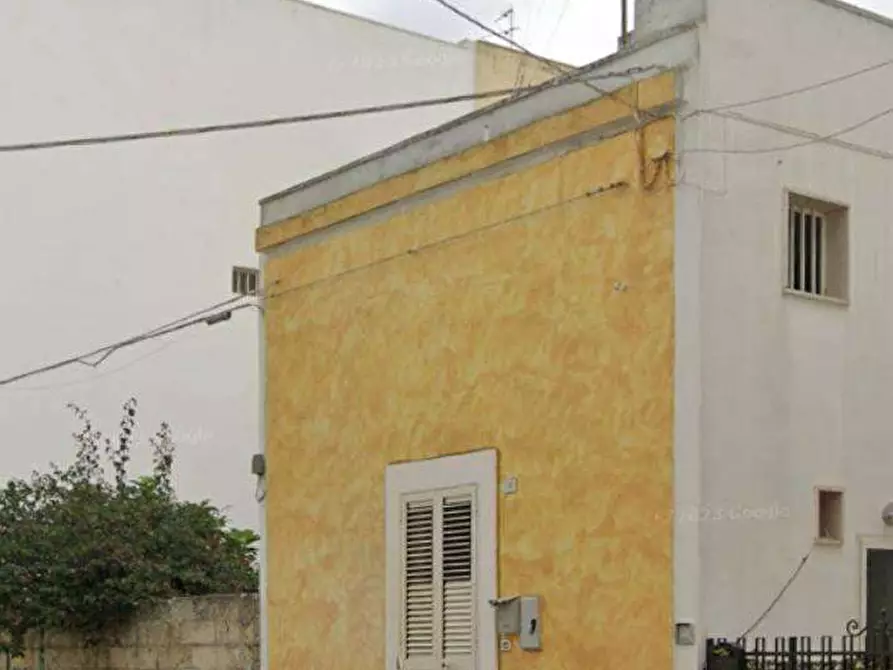 Immagine 11 di Casa indipendente in vendita  in via marsala a Casarano