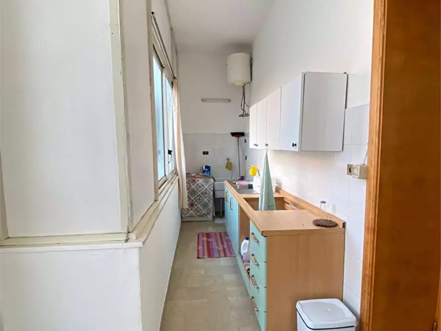 Immagine 17 di Appartamento in vendita  in via G garibaldi  12 a Casarano