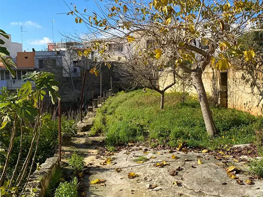 Immagine 8 di Villa in vendita  in Via Nardò a Casarano