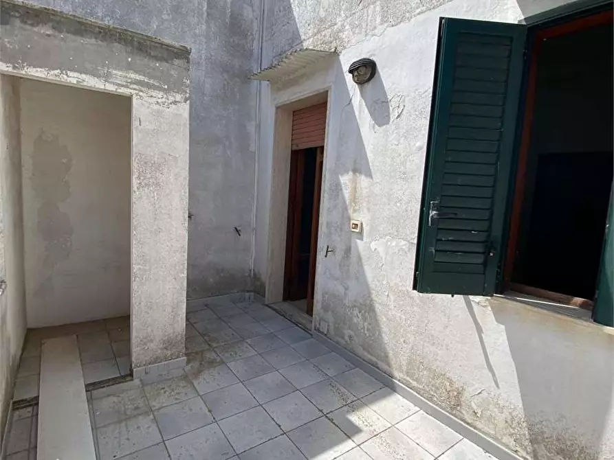 Immagine 12 di Appartamento in vendita  in corso XX Settembre a Casarano