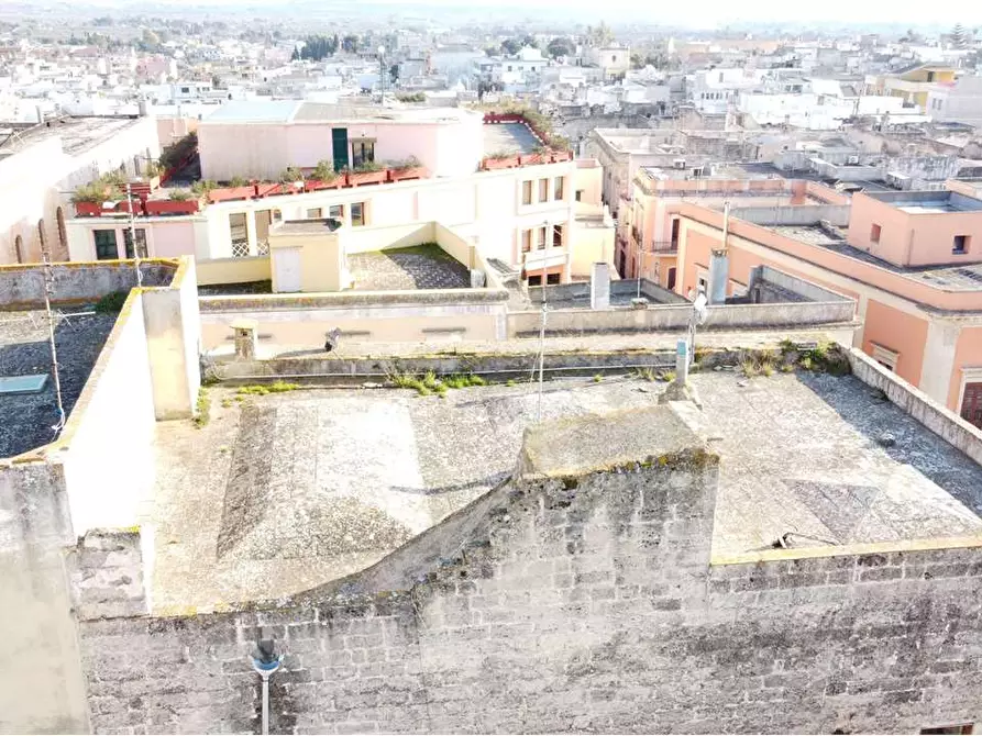 Immagine 6 di Stabile in vendita  in piazza garibaldi  12 a Casarano