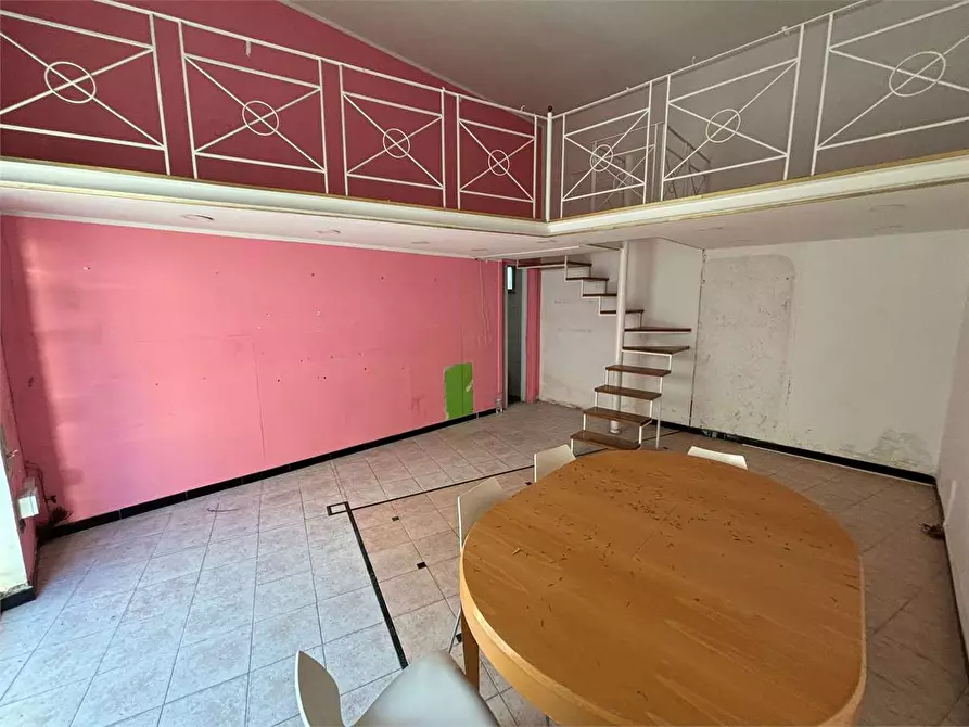 Immagine 5 di Ufficio in affitto  in via dante 5 a Casarano