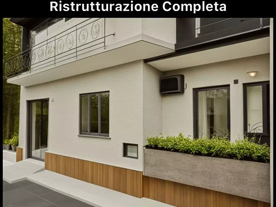 Immagine 2 di Casa bifamiliare in vendita  in via virgilio 5 a Casarano