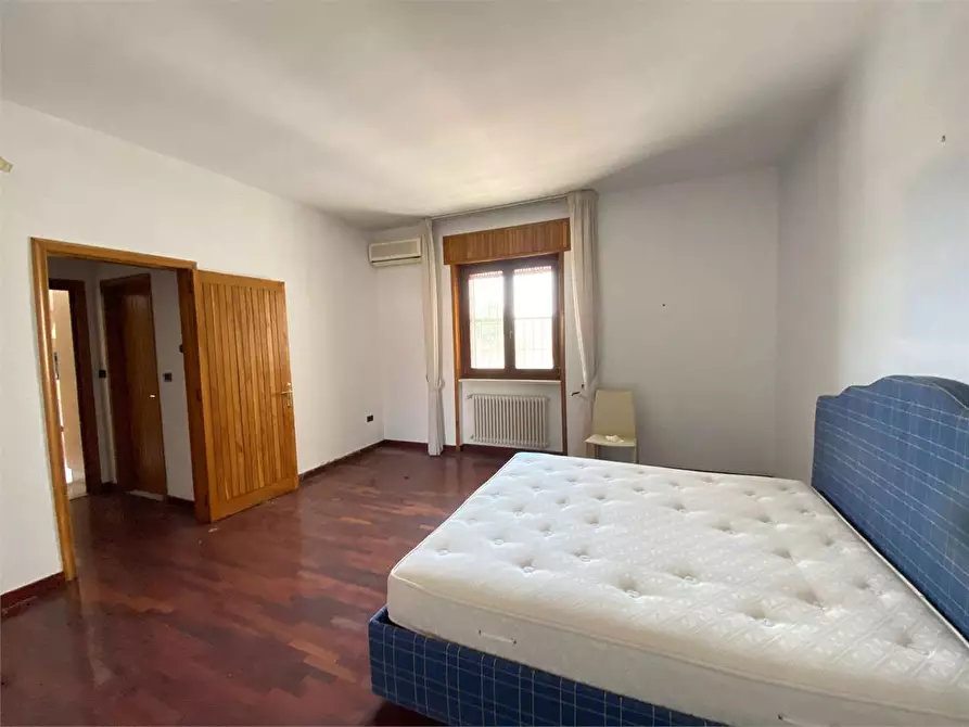 Immagine 17 di Appartamento in vendita  in via dante 1 a Casarano