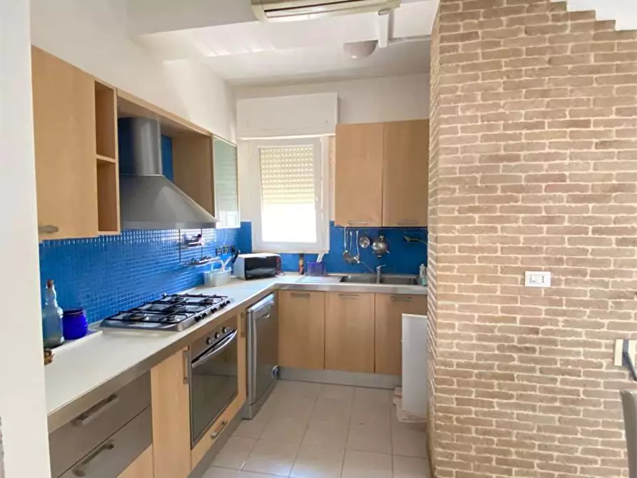 Immagine 13 di Appartamento in vendita  in via dante 1 a Casarano