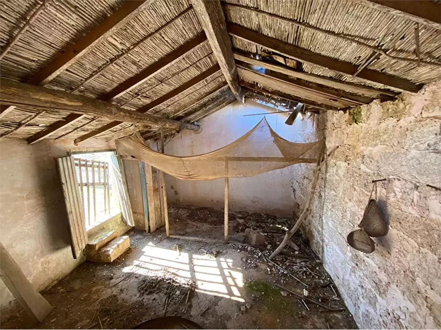 Immagine 30 di Stabile in vendita  in CAVOUR 25 a Casarano