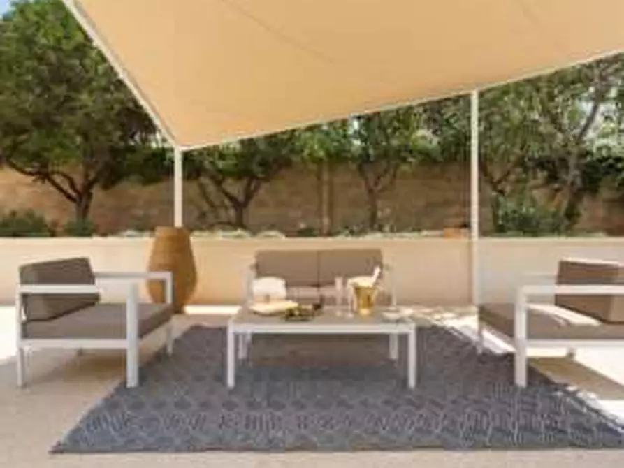 Immagine 6 di Casa bifamiliare in vendita  in piazza garibaldi  12 a Lecce