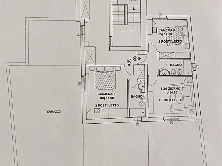Immagine 27 di Casa bifamiliare in vendita  in piazza garibaldi  12 a Lecce