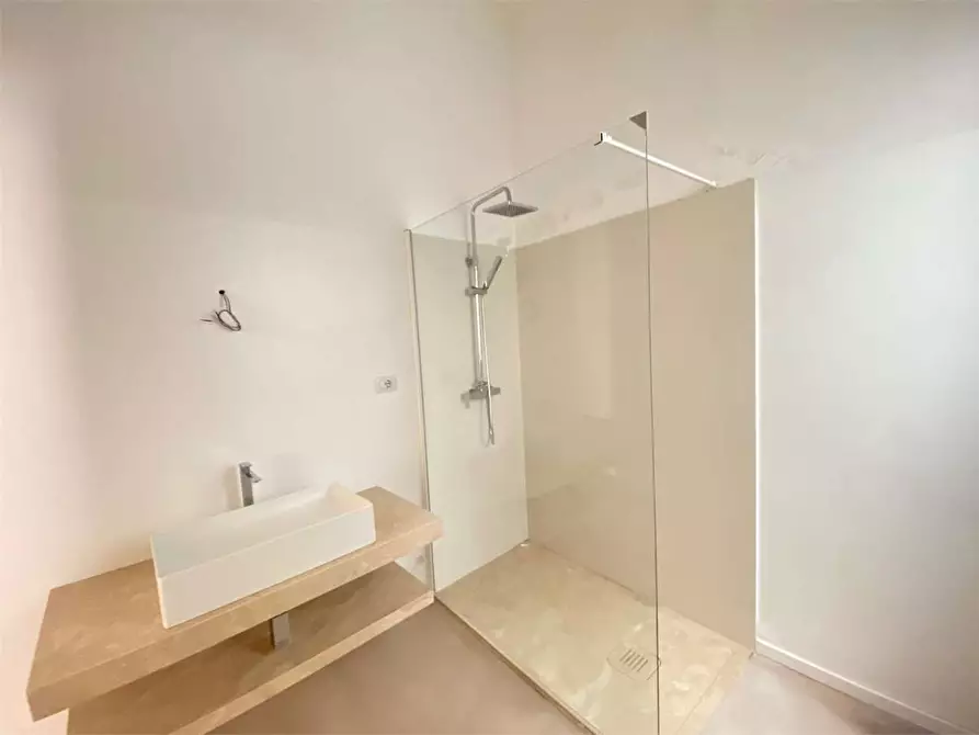 Immagine 18 di Casa indipendente in vendita  in via umberto primo a Racale