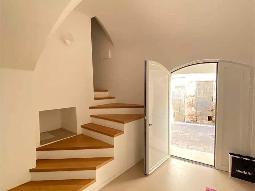 Immagine 12 di Casa indipendente in vendita  in via umberto primo a Racale