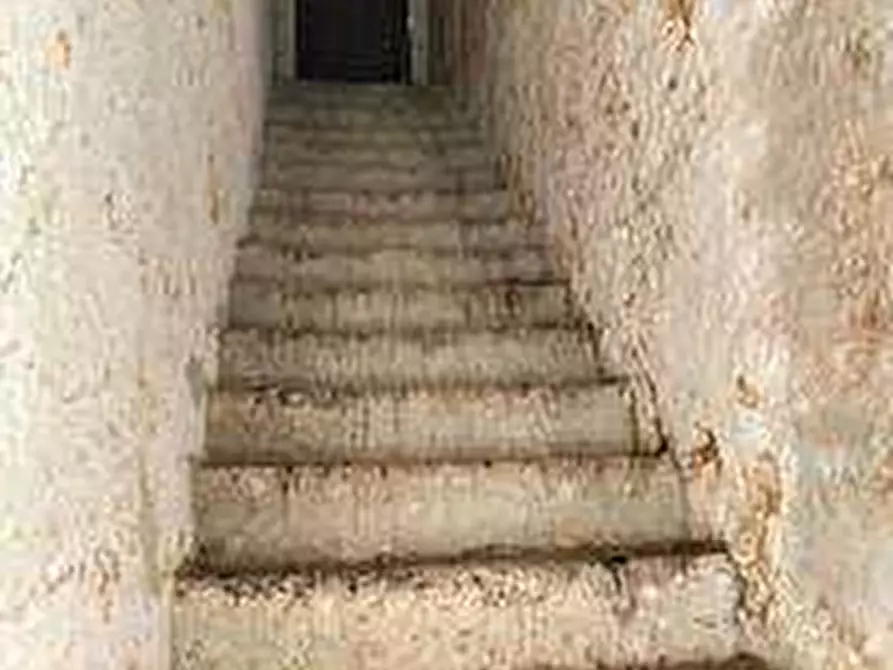 Immagine 14 di Stabile in vendita  in piazza garibaldi  12 a Casarano