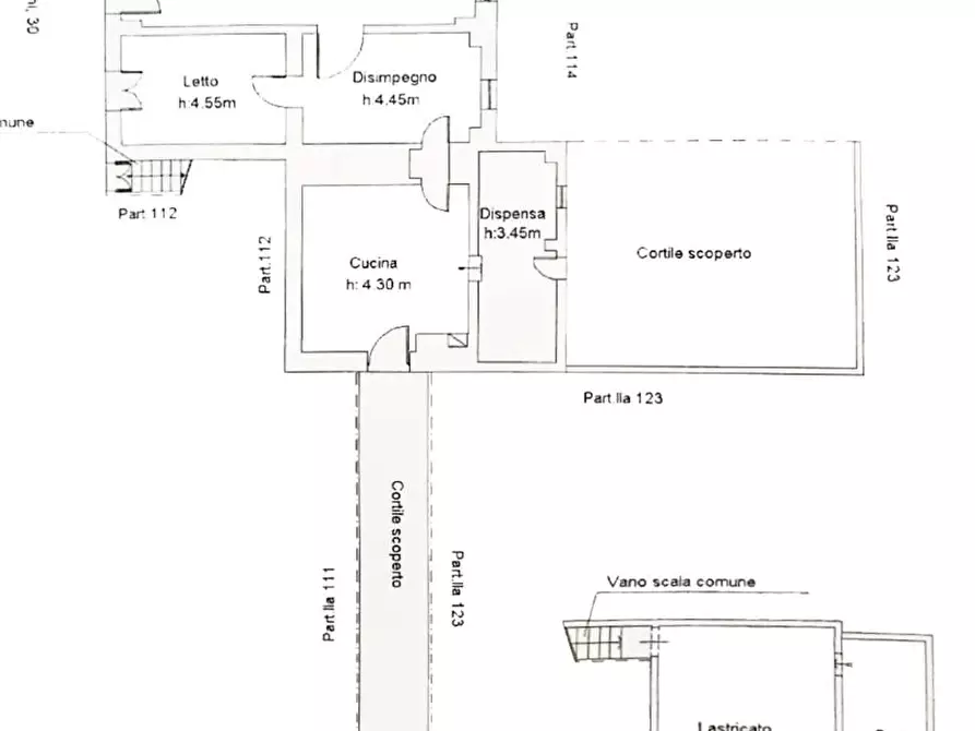 Immagine 19 di Casa indipendente in vendita  in via vittorio emanuele 2 64 a Casarano