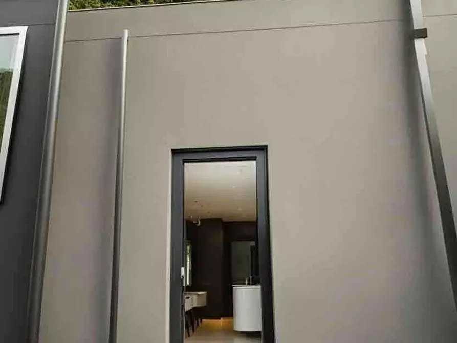 Immagine 16 di Casa indipendente in vendita  in via manzoni a Spongano