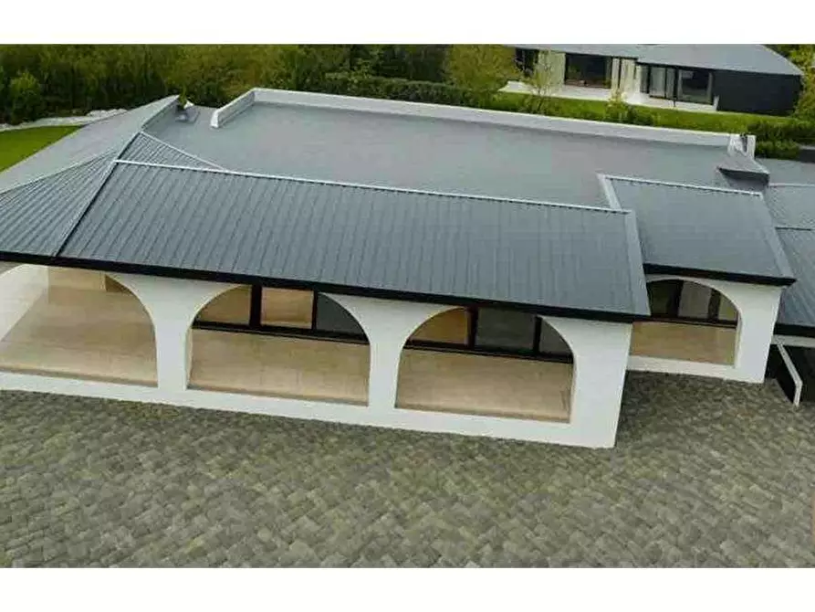 Immagine 8 di Casa bifamiliare in vendita  in Via Pirandello a Andrano