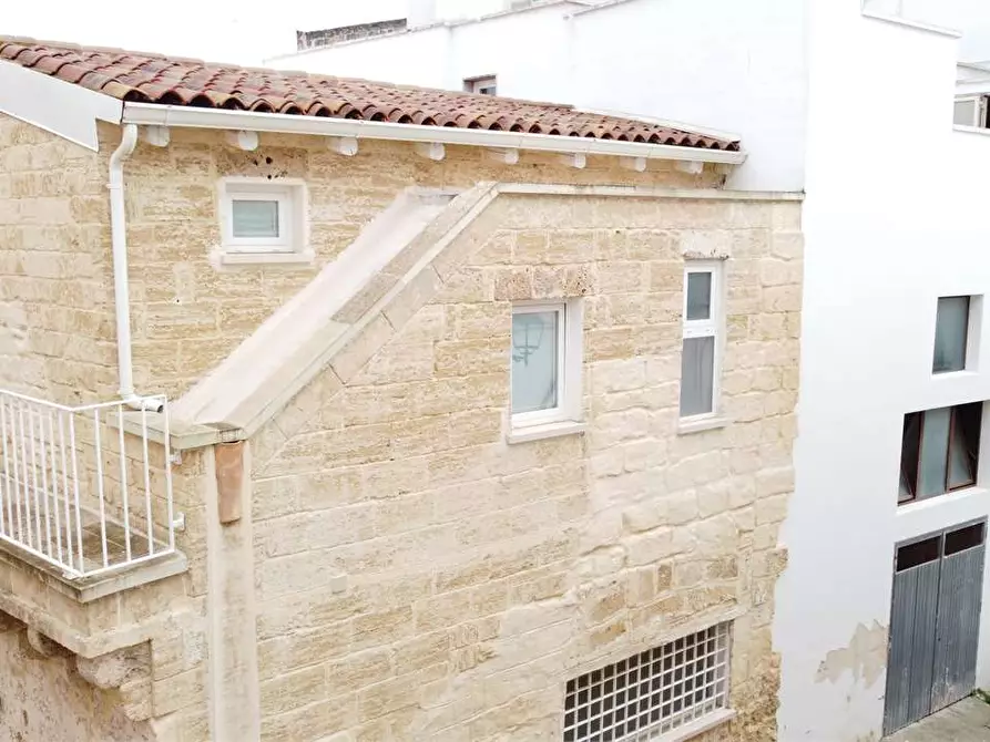 Immagine 2 di Casa indipendente in vendita  in via umberto primo a Racale