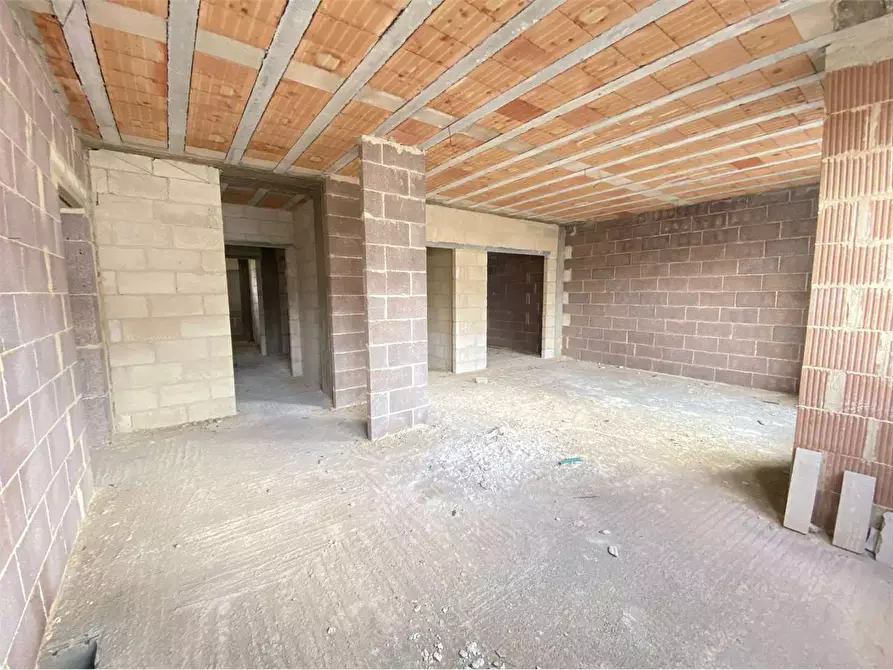 Immagine 36 di Villetta a schiera in vendita  in via palla a Casarano