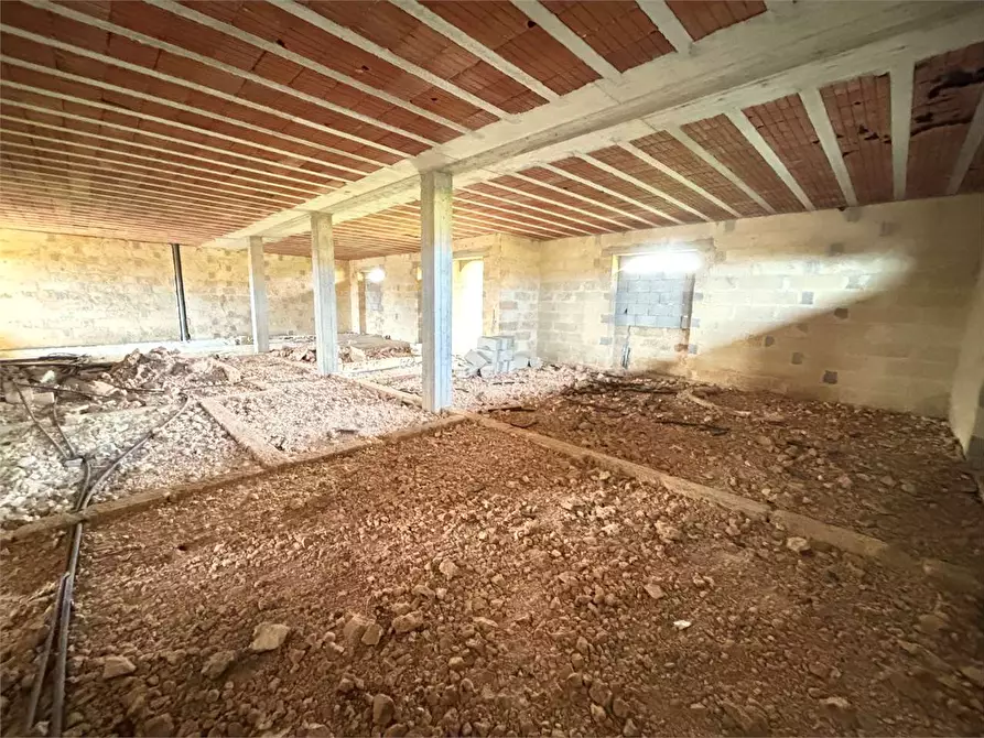 Immagine 5 di Villa in vendita  in Via sofia 10 a Casarano