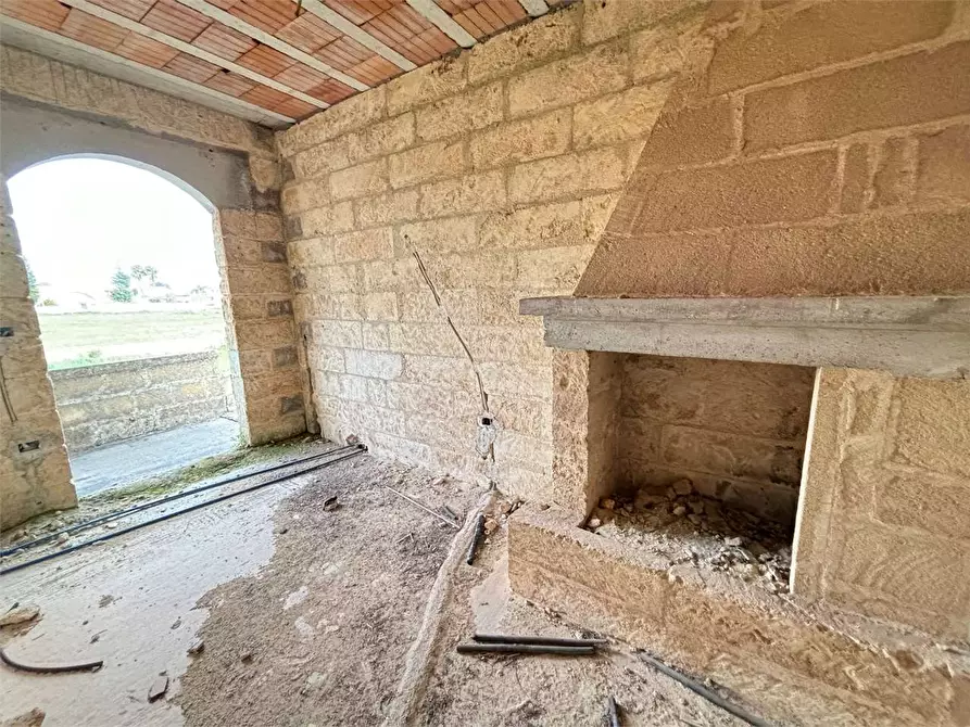 Immagine 22 di Villa in vendita  in Via sofia 10 a Casarano